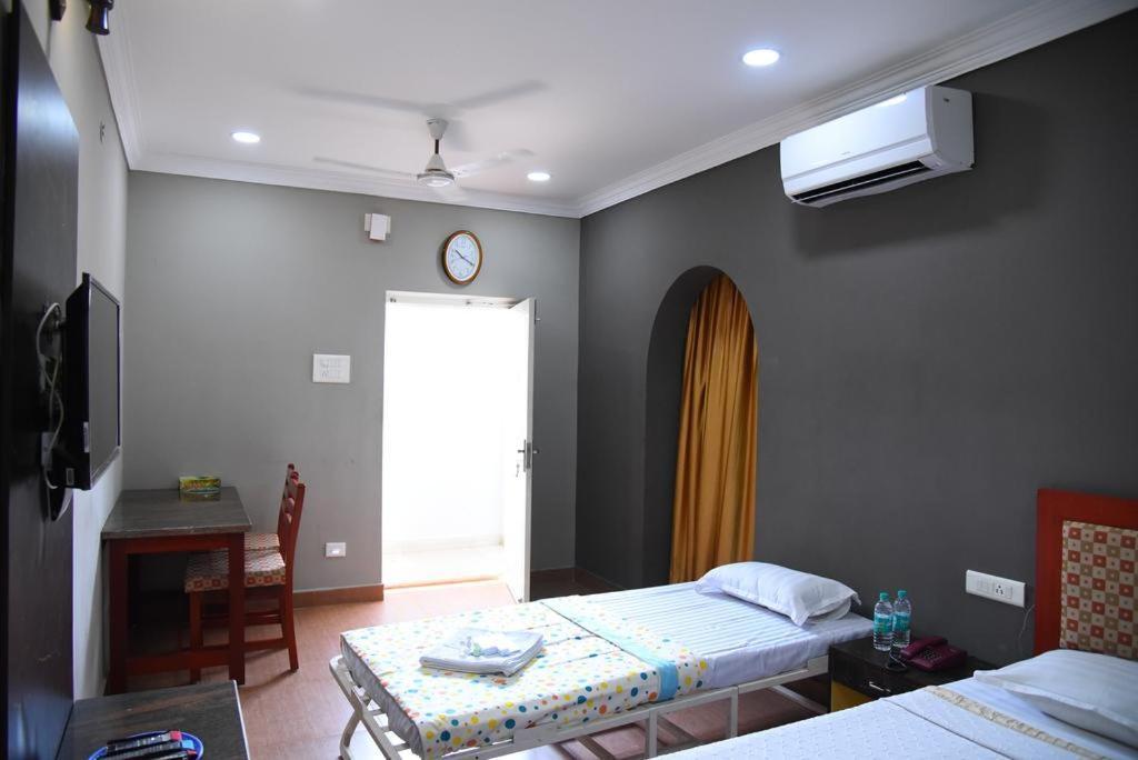 Hotel King Park Pondicherry Dış mekan fotoğraf